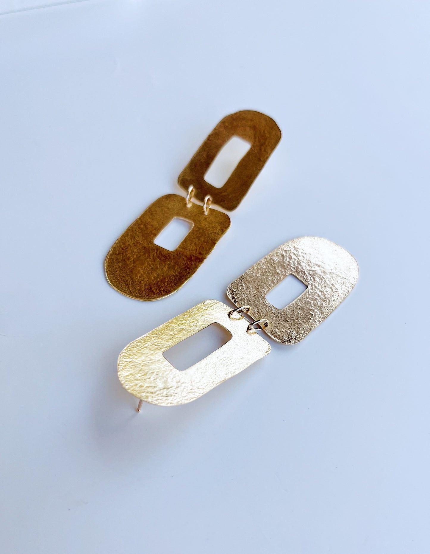 Window earrings