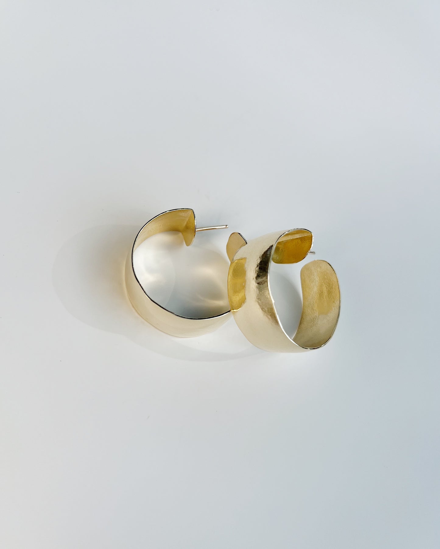 Ebony Eyes hoop earrings