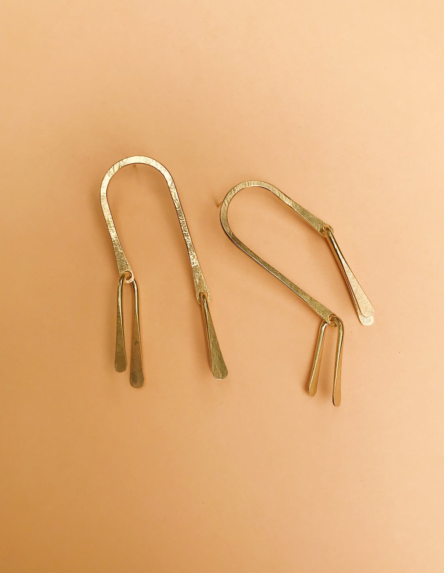 Pendientes con forma de punta de dedo