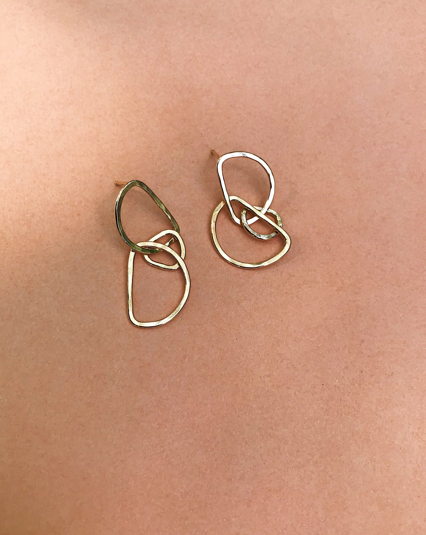 Pendientes pequeños "Possibly Maybe"