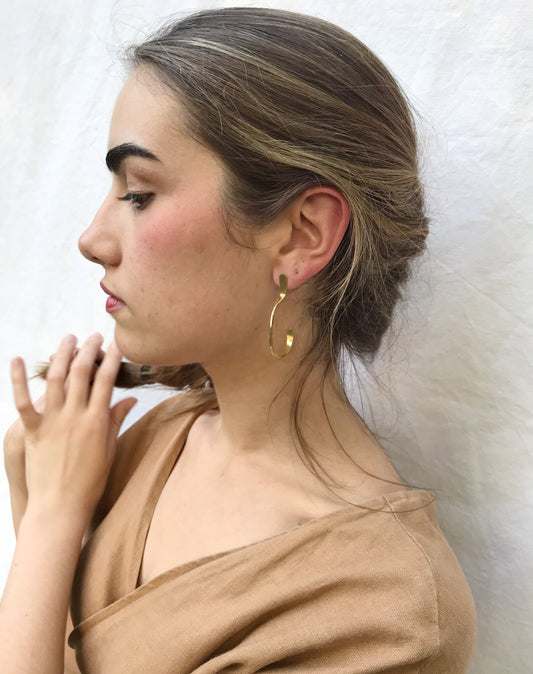Petite Flo Me La earrings