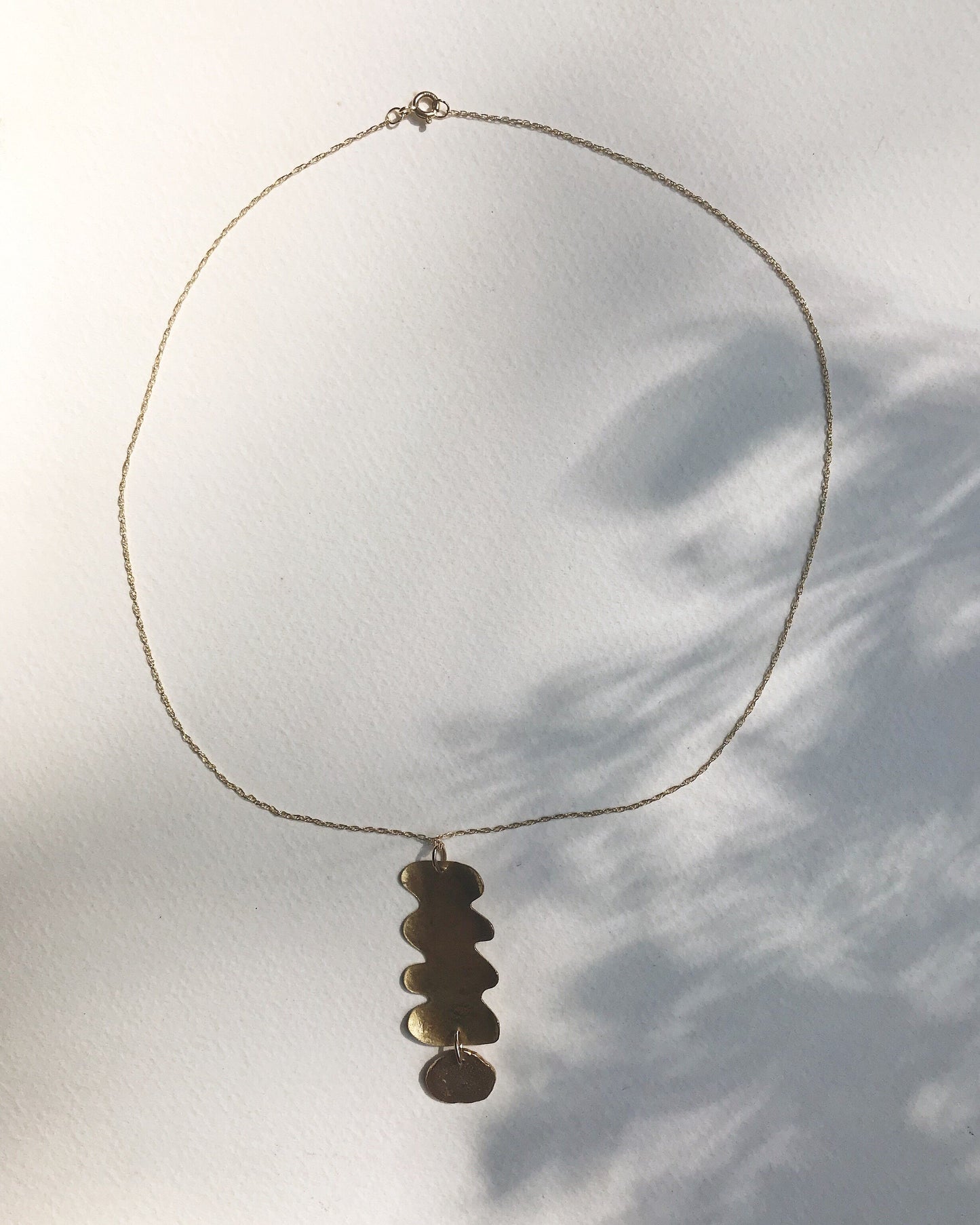 Collar estable