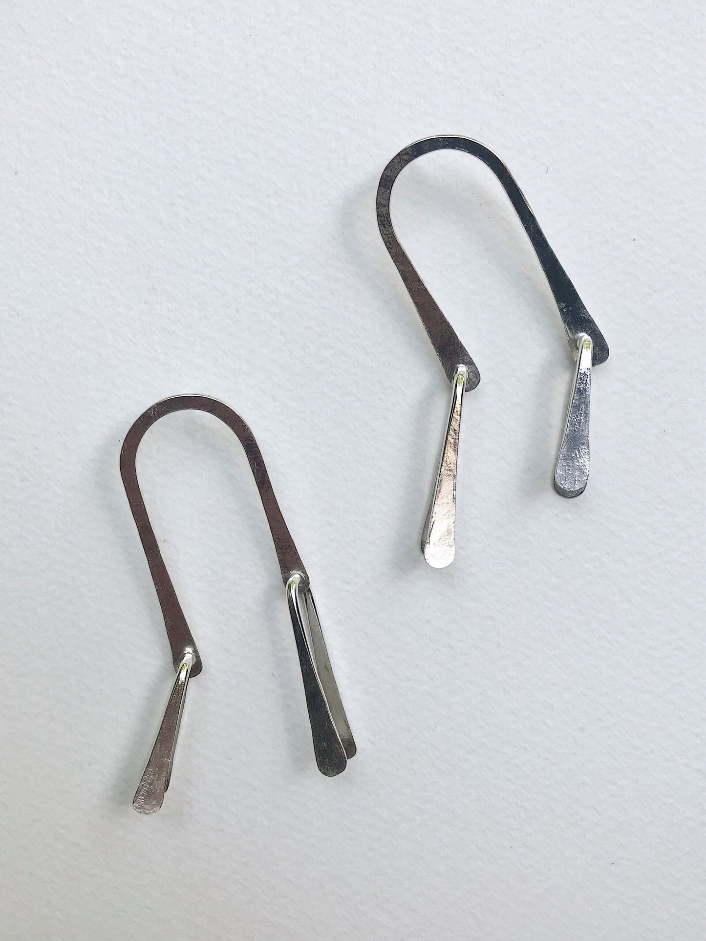 Pendientes con forma de punta de dedo