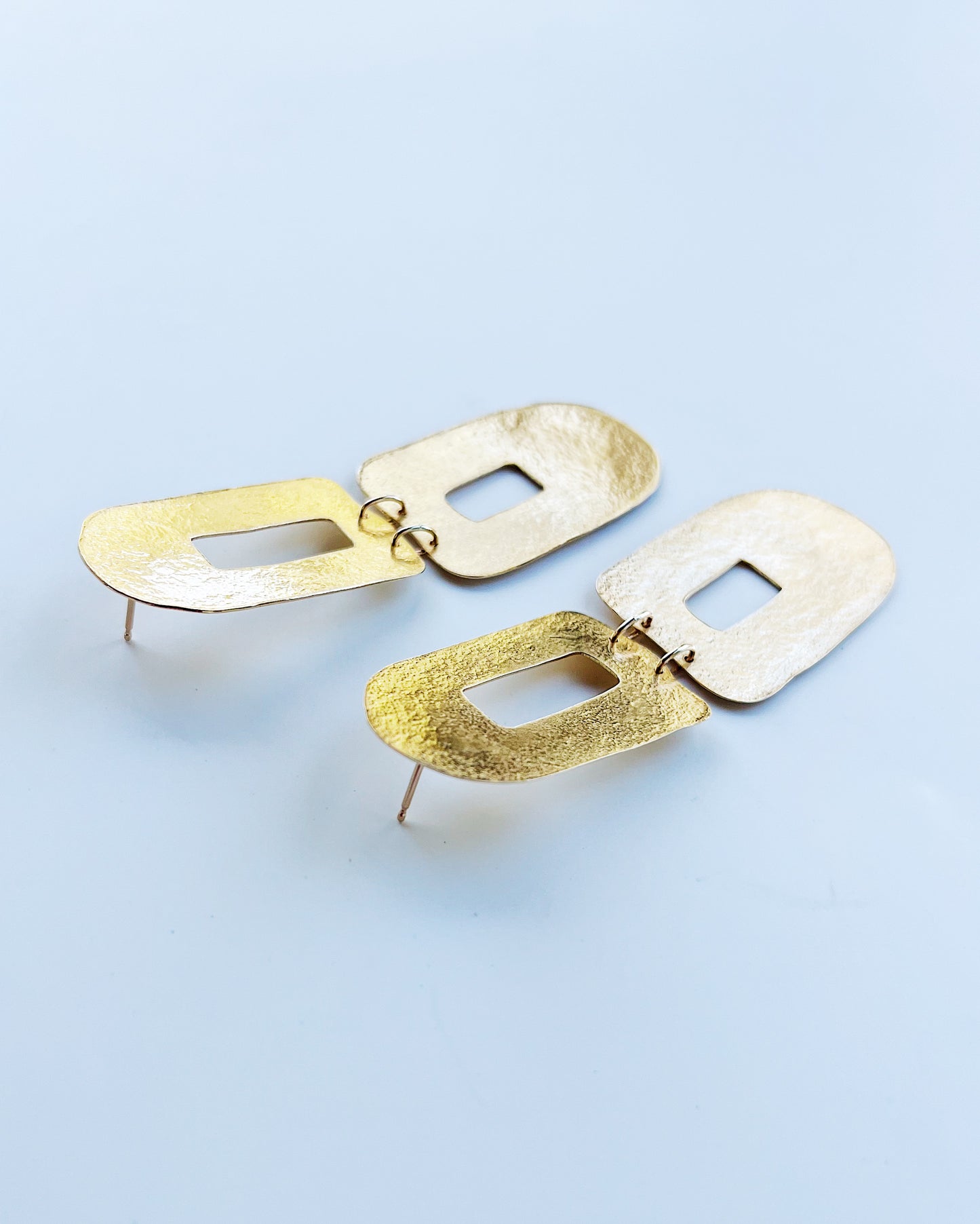 Window earrings
