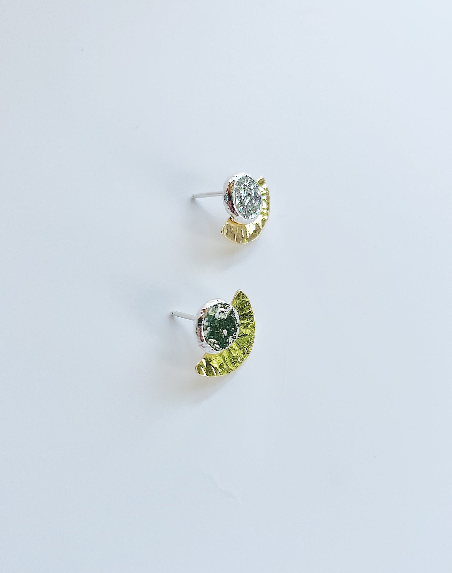 Venus earrings