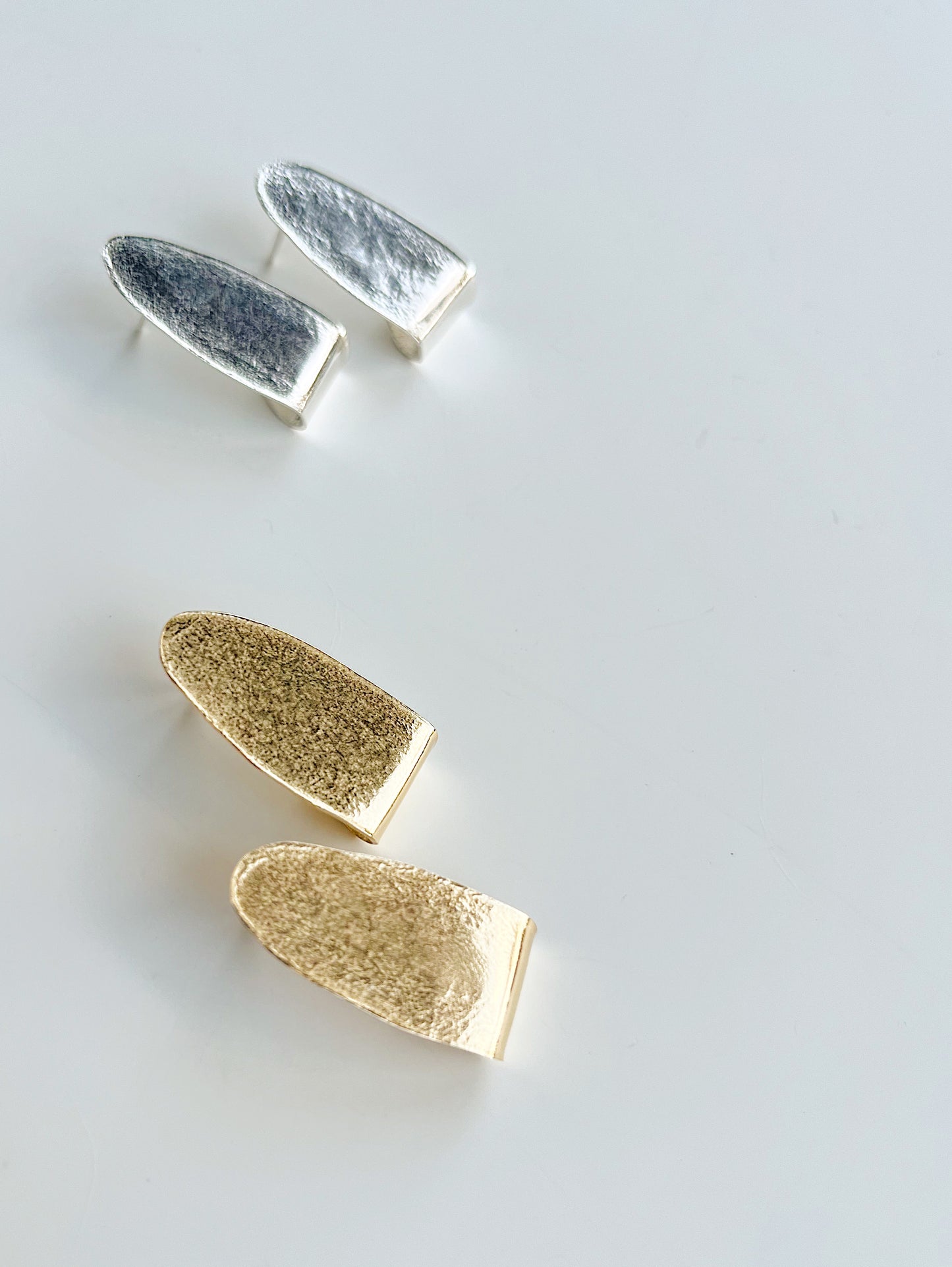 Entrance earrings